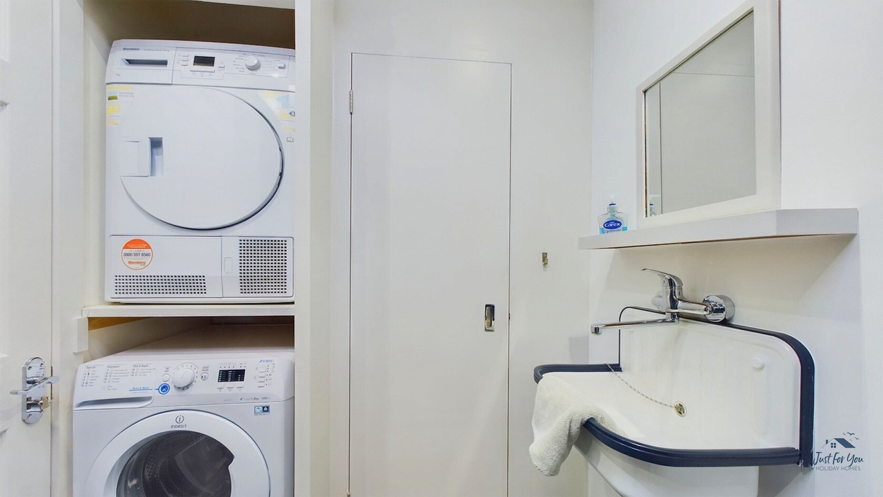 Photo of Others in Bembridge