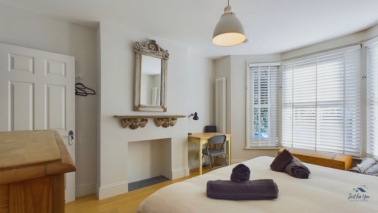 Photo of Others in Bembridge