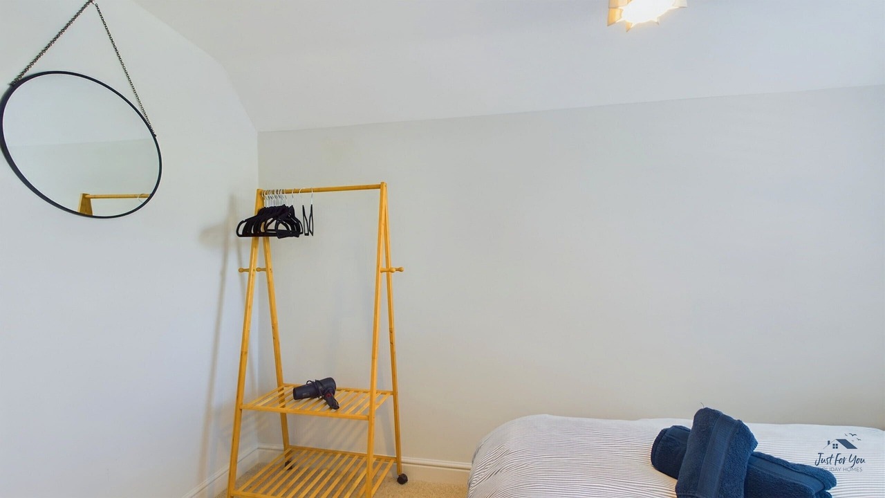 Photo of Others in Bembridge