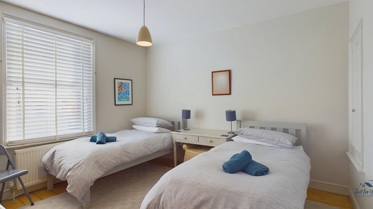 Photo of Others in Bembridge