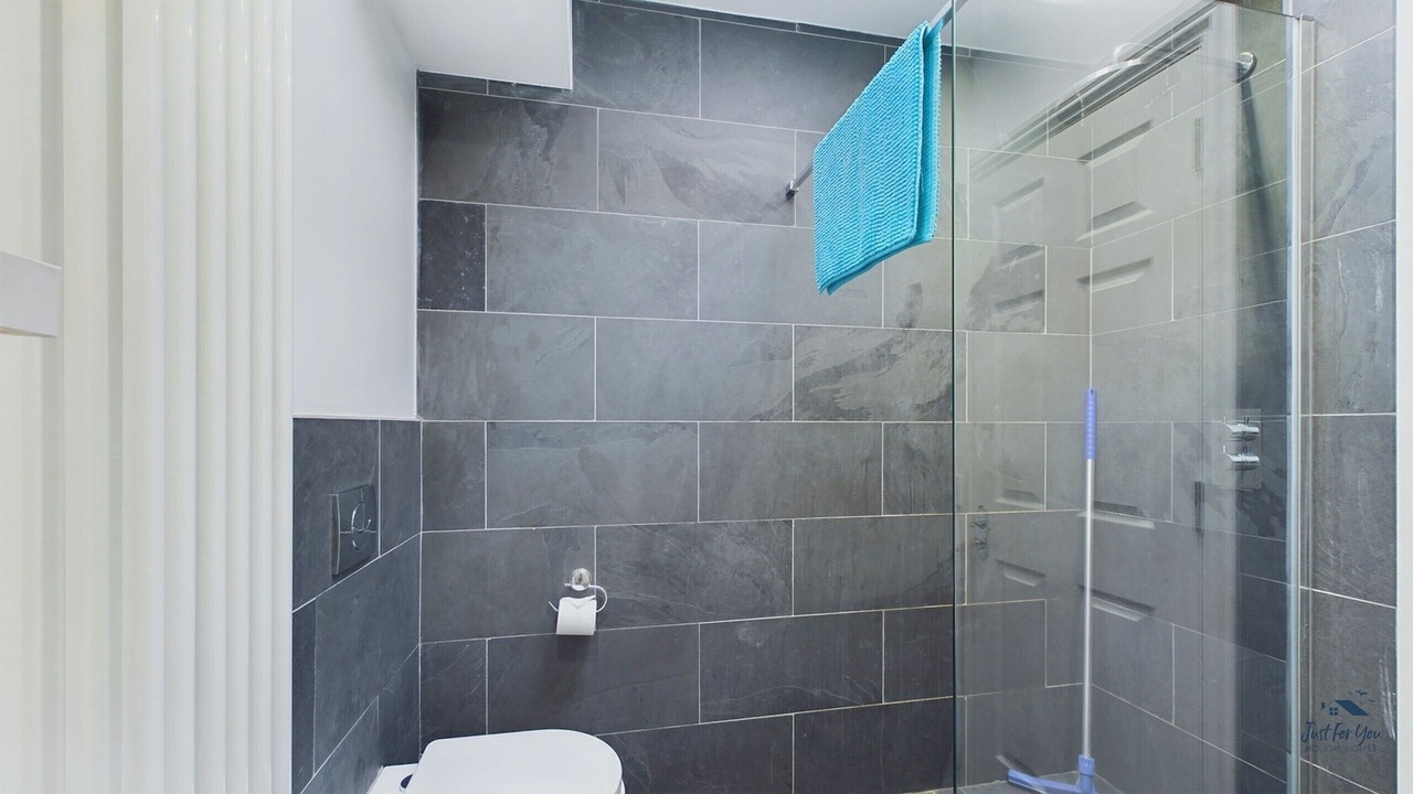 Photo of Others in Bembridge