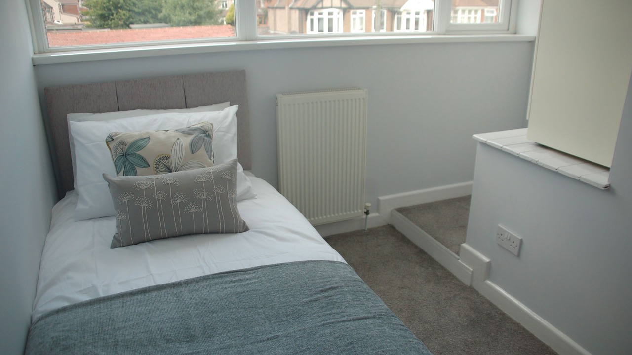 Photo of Bedroom in Tatenhill