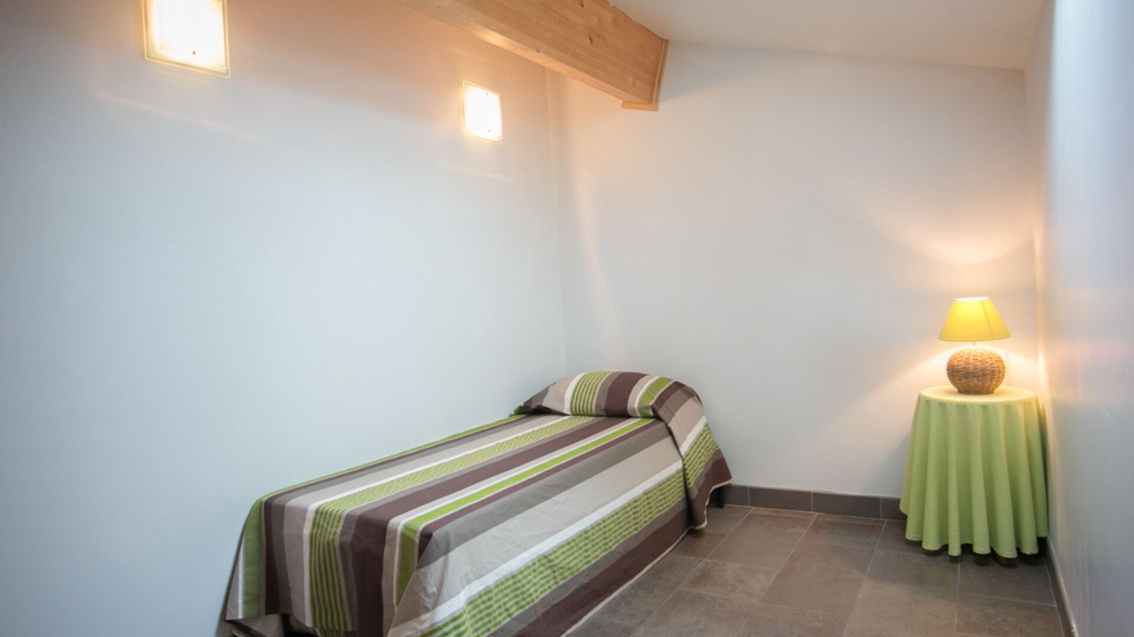 Photo of Bedroom in Thuir