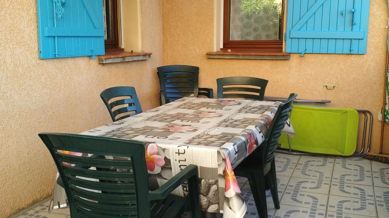 Photo of Outdoor in La Jetee