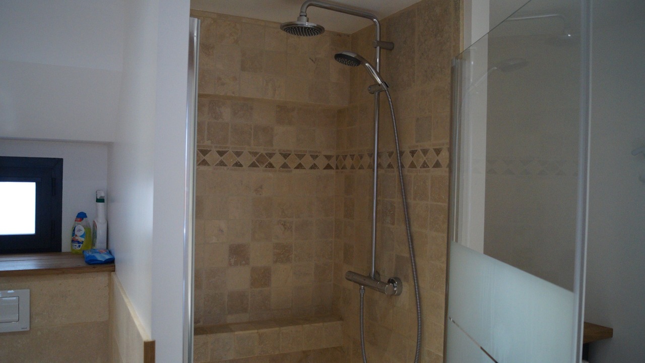 Photo of Bathroom in Beaune