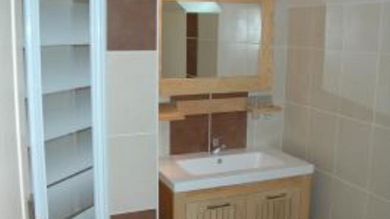 Photo of Bathroom in Bournan