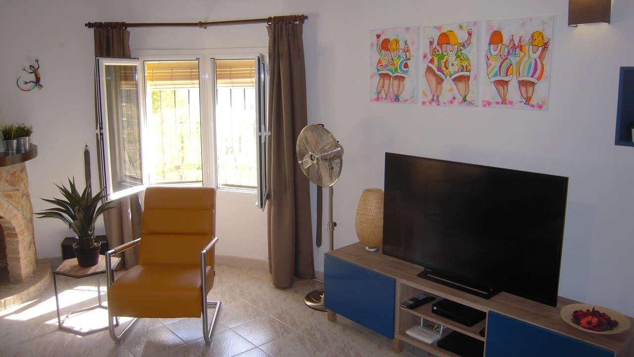Photo of Livingroom in Jalon