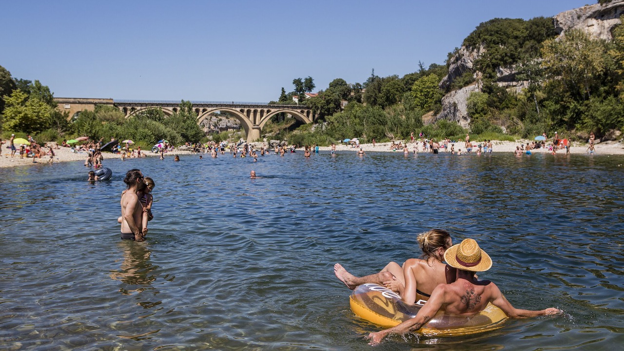 Photo of Others in Collias