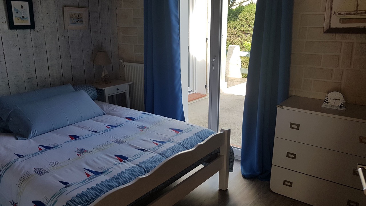 Photo of Bedroom in Peyriac-Minervois