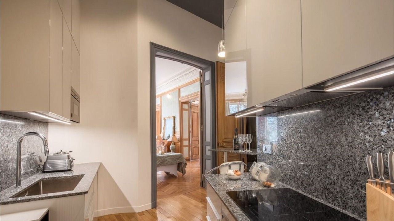 Photo of Kitchen in Quartier de la Plaine-de-Monceaux