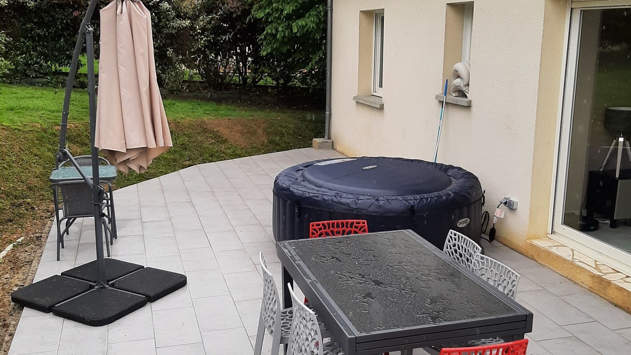 Photo of Outdoor in Chaufour-Notre-Dame