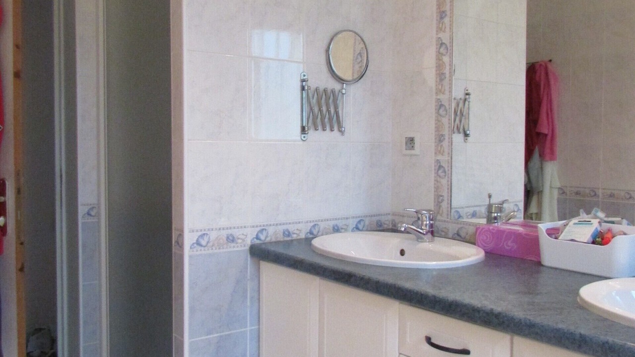 Photo of Bathroom in Chaufour-Notre-Dame