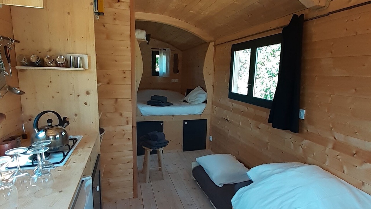 Photo of Bedroom in Mauroux