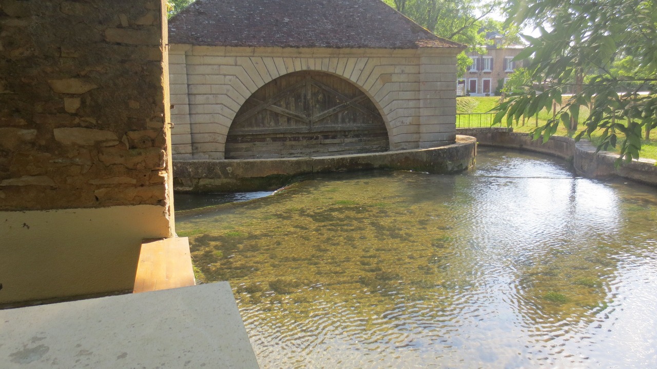 Photo of Others in Voutenay-sur-Cure