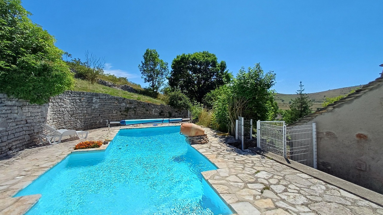 Photo of Outdoor in Hures-la-Parade