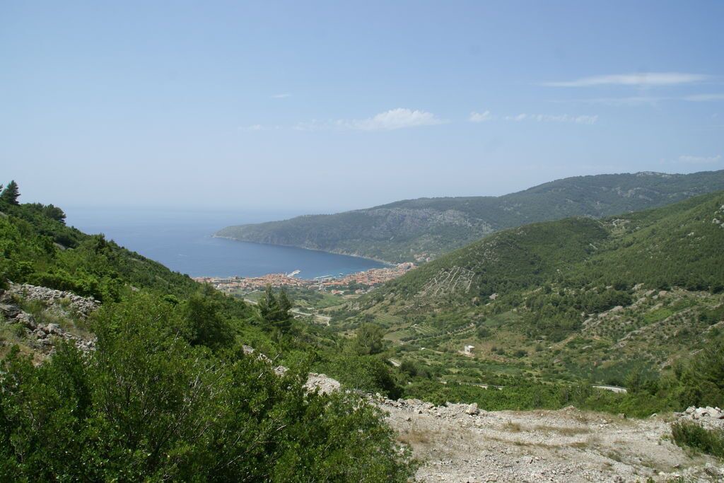 Photo of Others in Vis