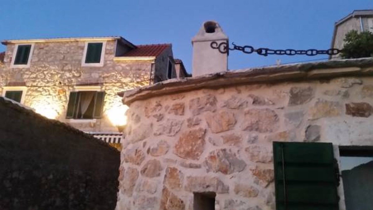 Photo of Outdoor in Vis
