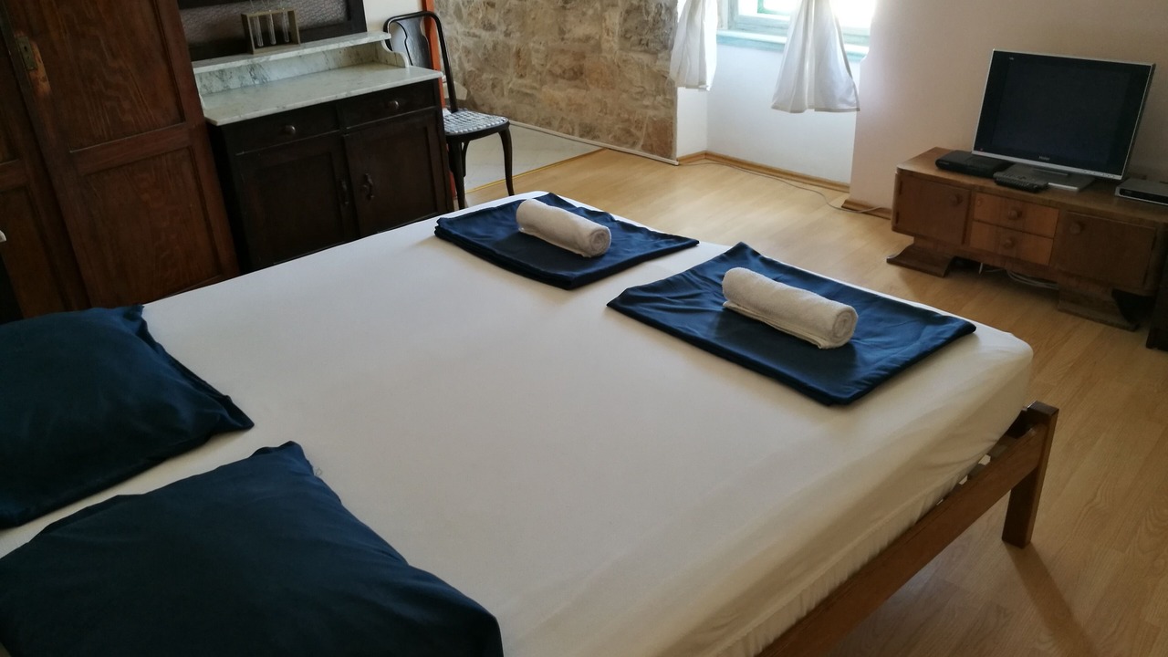 Photo of Bedroom in Vis