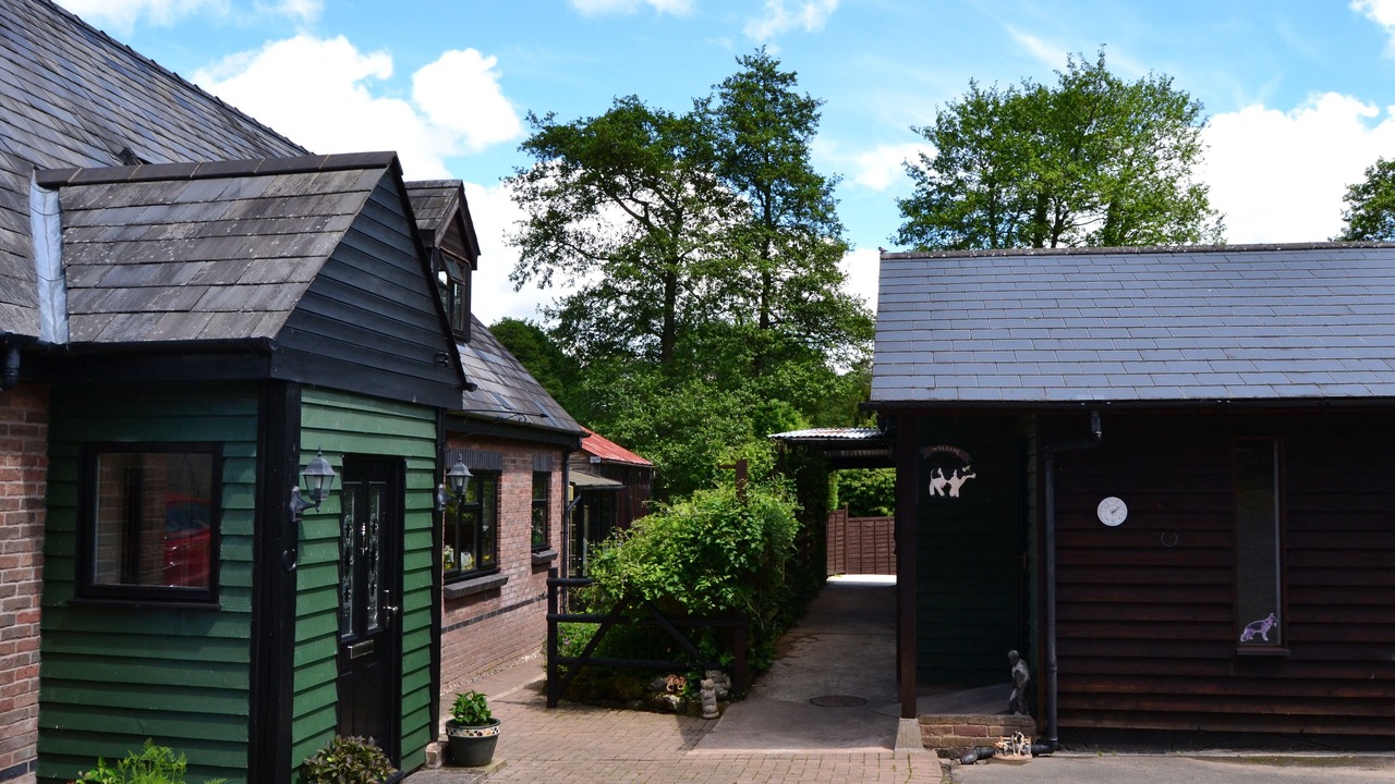 Photo of Outdoor in Kington