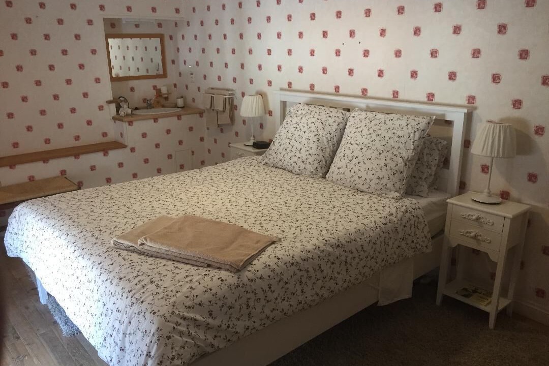 Photo of Others in Auxant