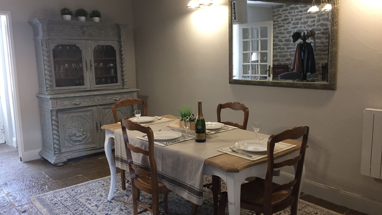 Photo of Bedroom in Auxant