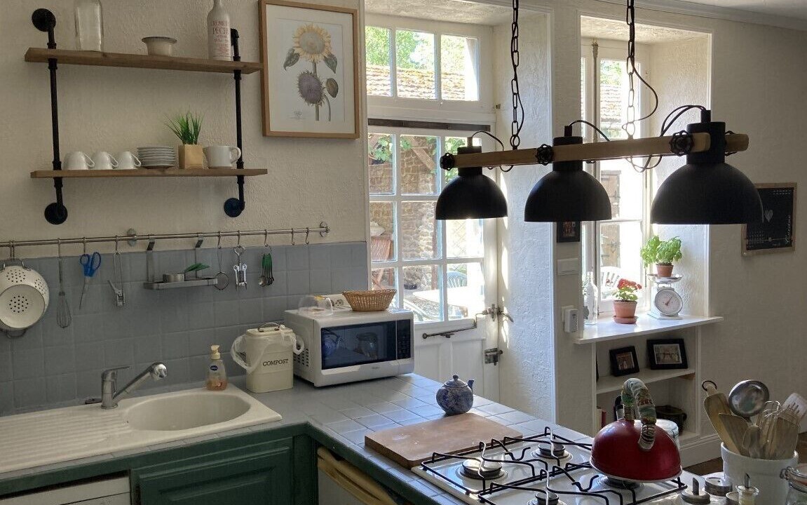 Photo of Others in Auxant