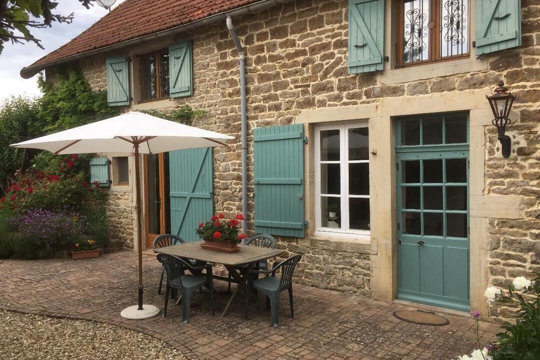 Photo of Outdoor in Auxant