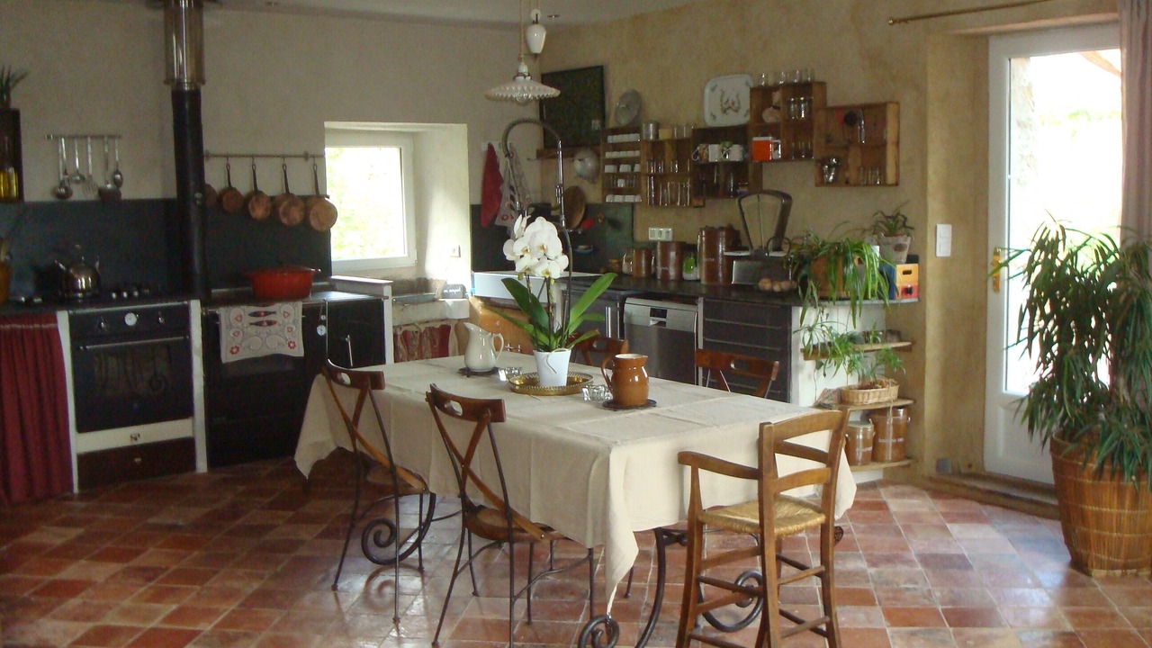 Photo of Kitchen in Montjoie-en-Couserans