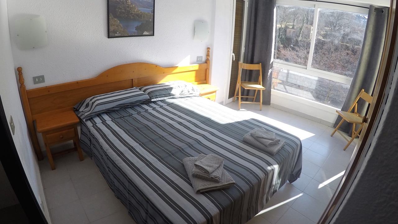 Photo of Bedroom in Sort