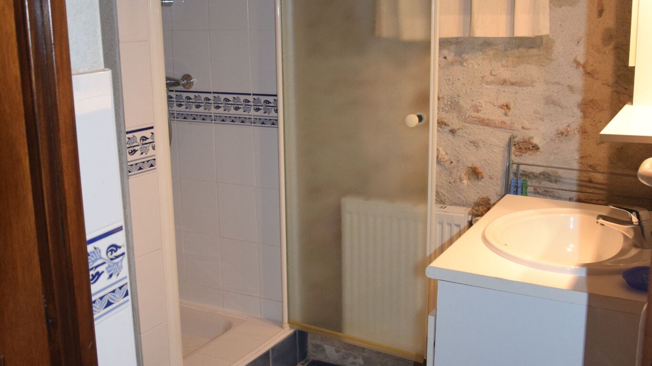 Photo of Bathroom in Pinel-Hauterive