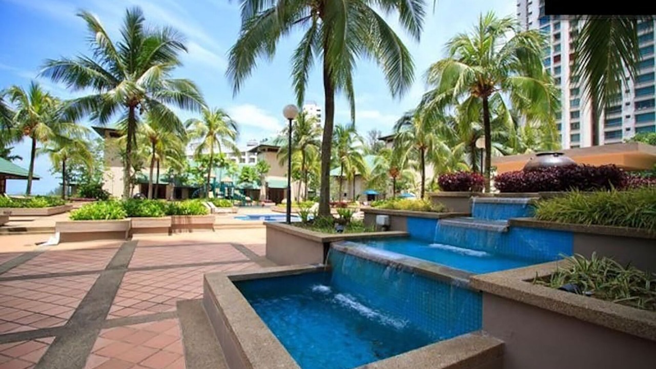 Photo of Outdoor in Miami Green