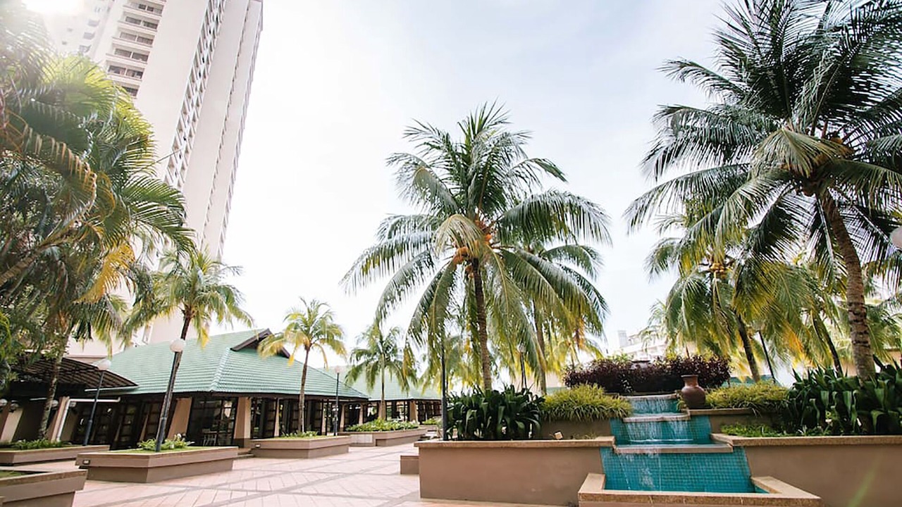 Photo of Outdoor in Miami Green