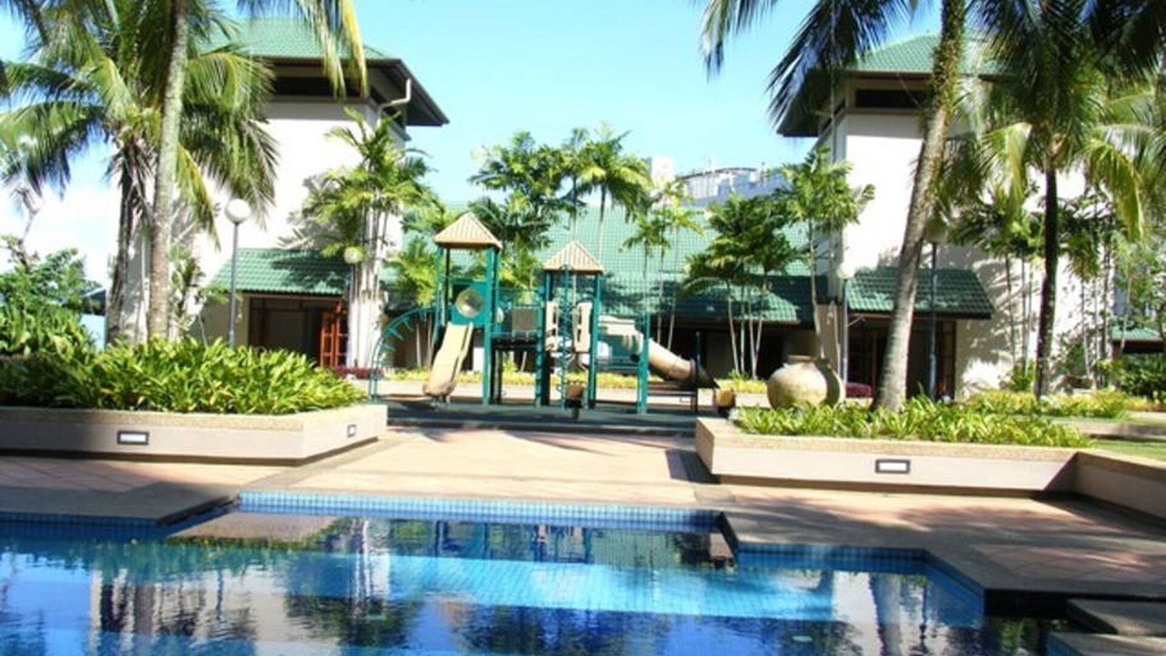 Photo of Outdoor in Miami Green