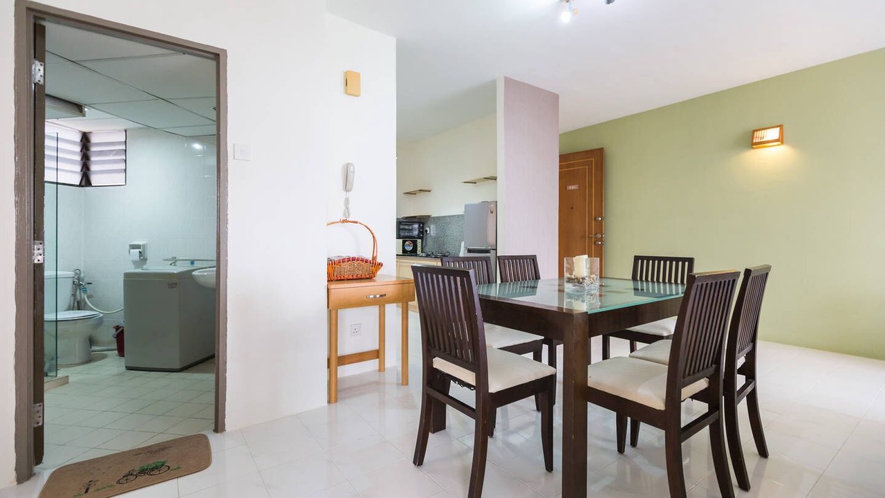 Photo of Others in Miami Green