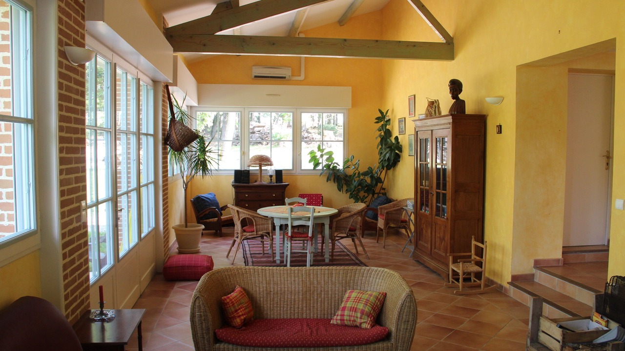 Photo of Livingroom in Serignac