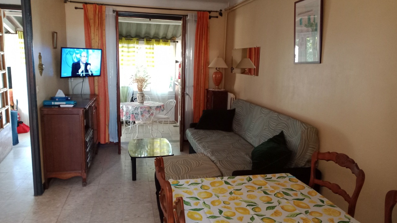 Photo of Livingroom in Le Grau-Du-Roi