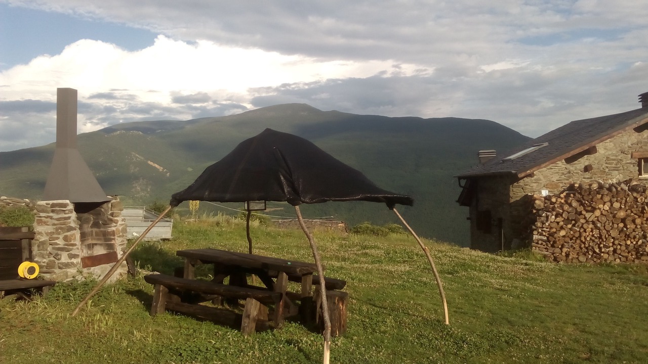 Photo of Outdoor in Surp