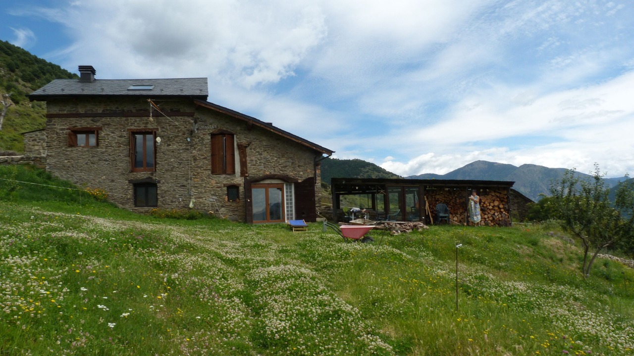 Photo of Outdoor in Surp
