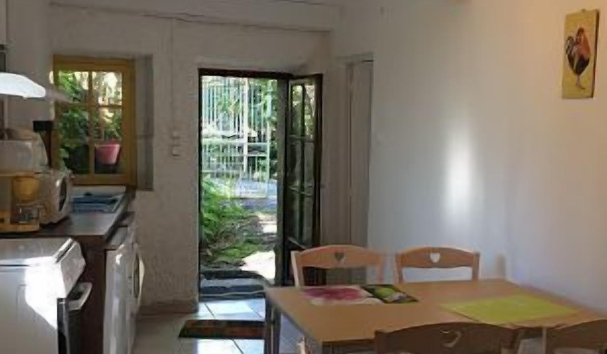 Photo of Kitchen in Moussoulens