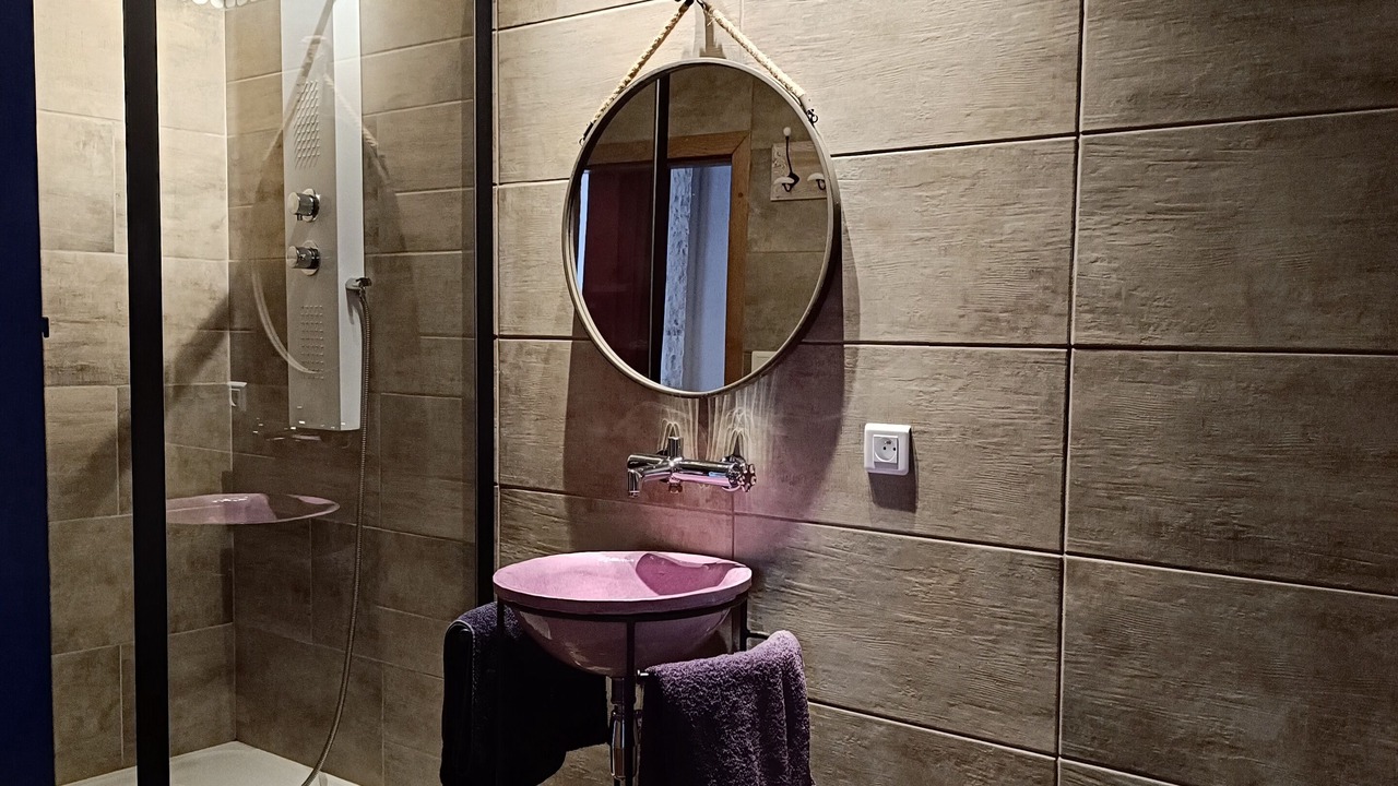 Photo of Bathroom in Santa-Lucia-di-Mercurio