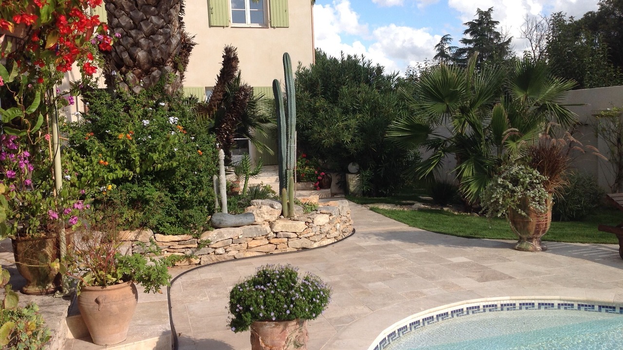Photo of Outdoor in Lunel