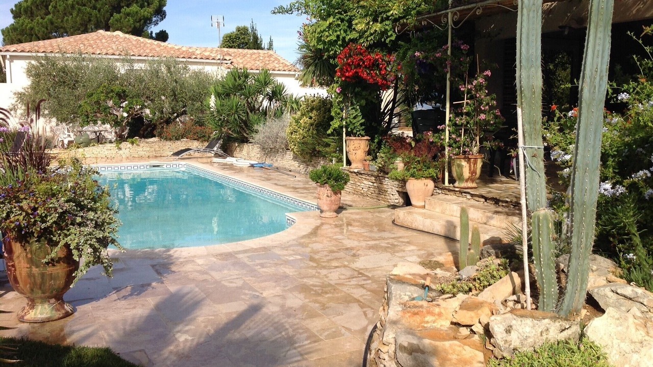 Photo of Outdoor in Lunel