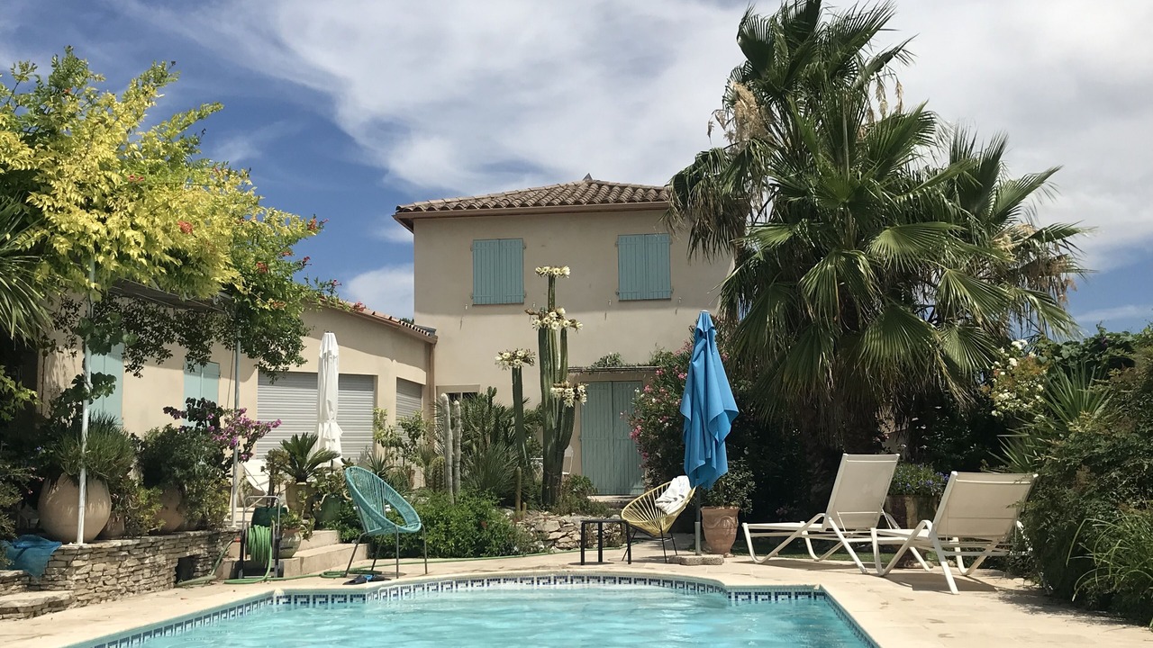 Photo of Outdoor in Lunel