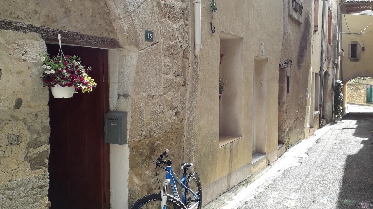 Photo of Others in Saint-Genies-de-Fontedit