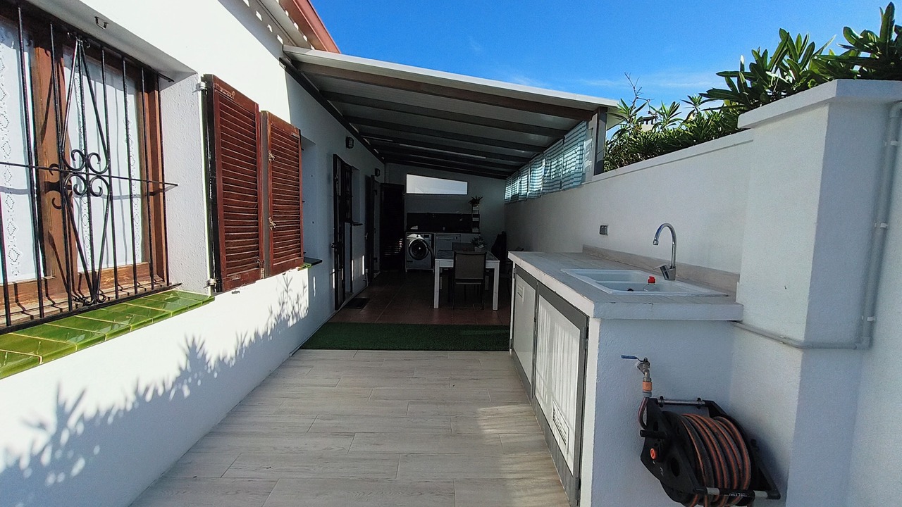 Photo of Patio Balcony in L'Escala