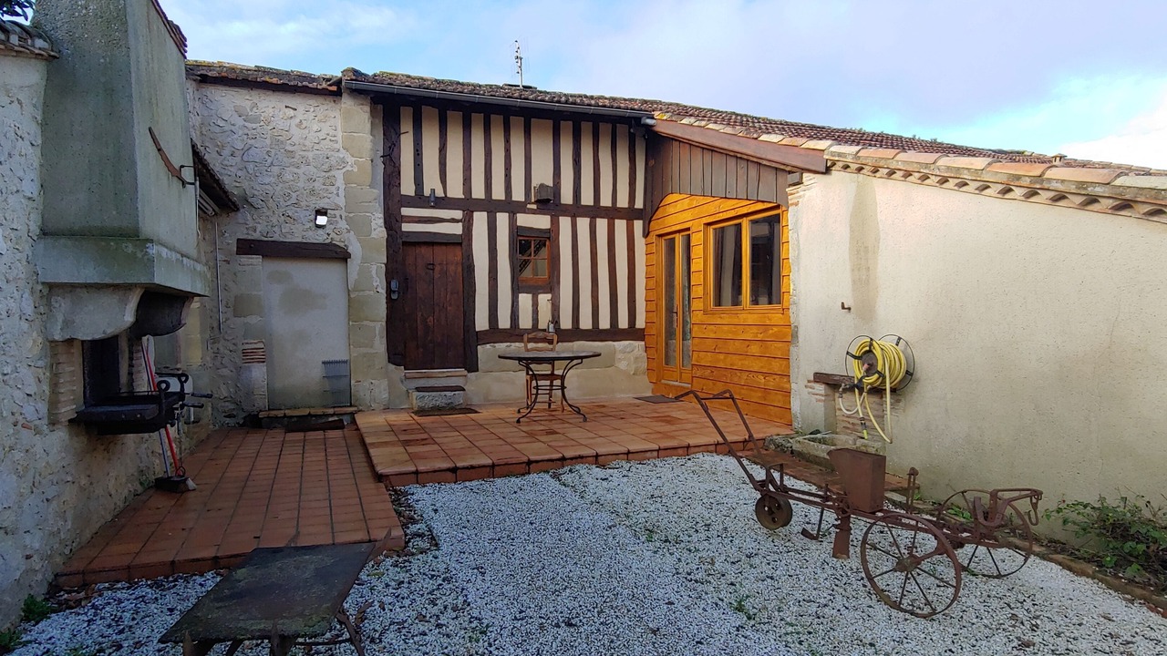 Photo of Outdoor in Saint-Avit