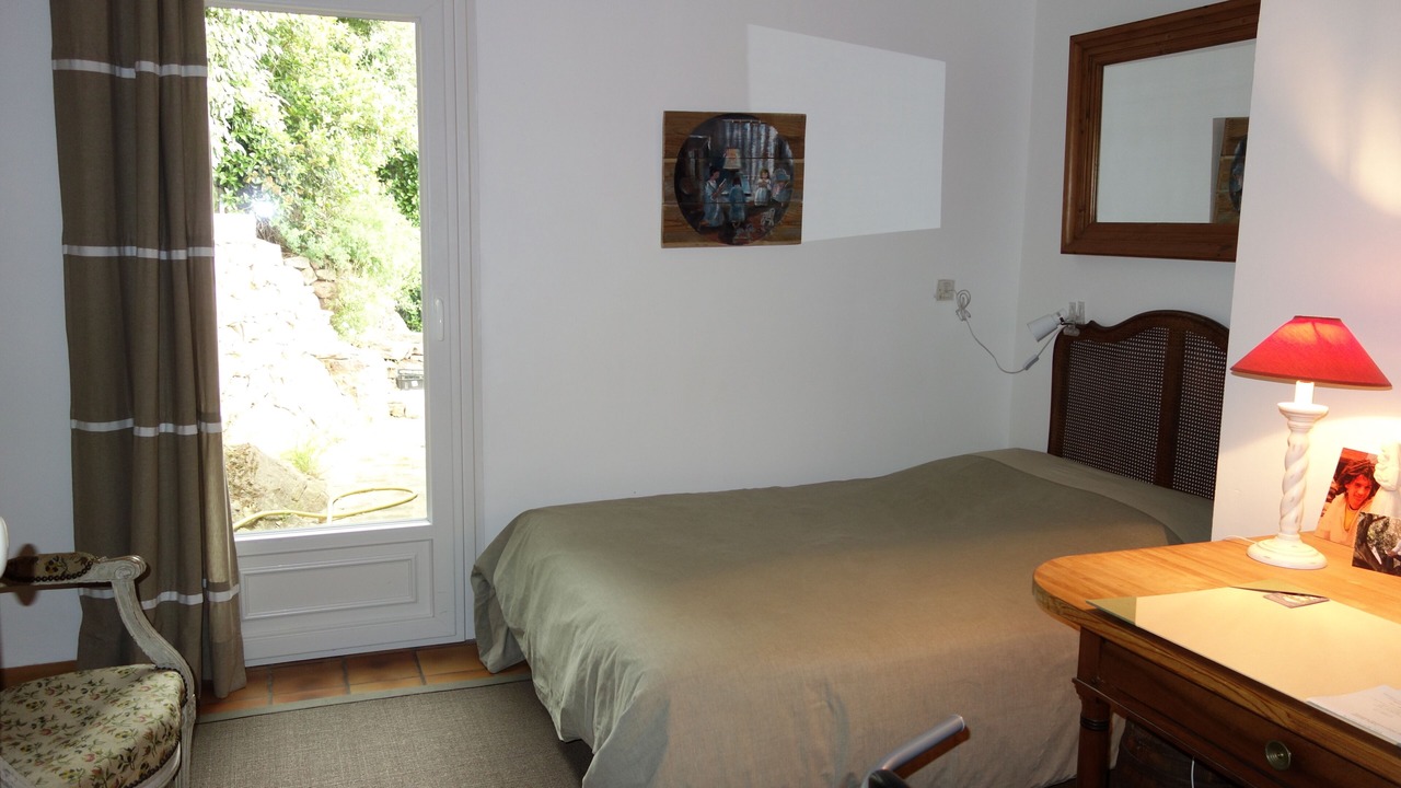 Photo of Bedroom in Toulon