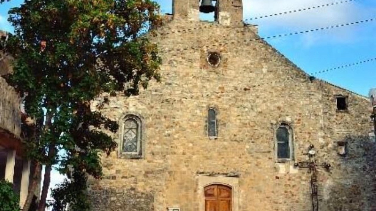 Photo of Others in Saint-Julien-de-Peyrolas