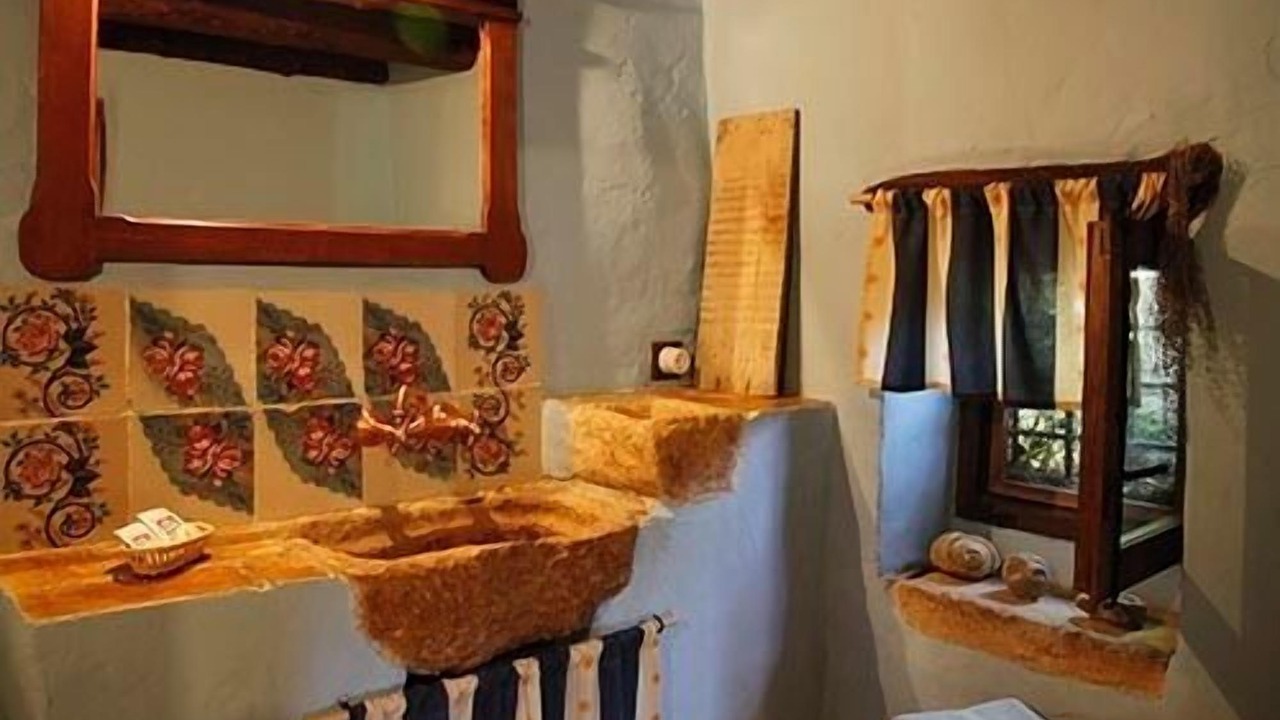 Photo of Bathroom in La Torre d'En Besora