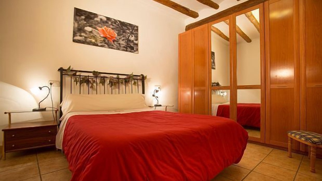 Photo of Bedroom in Caseres